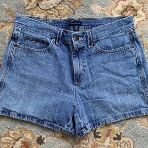 Tommy Hilfiger Women's Jean Shorts Size 6